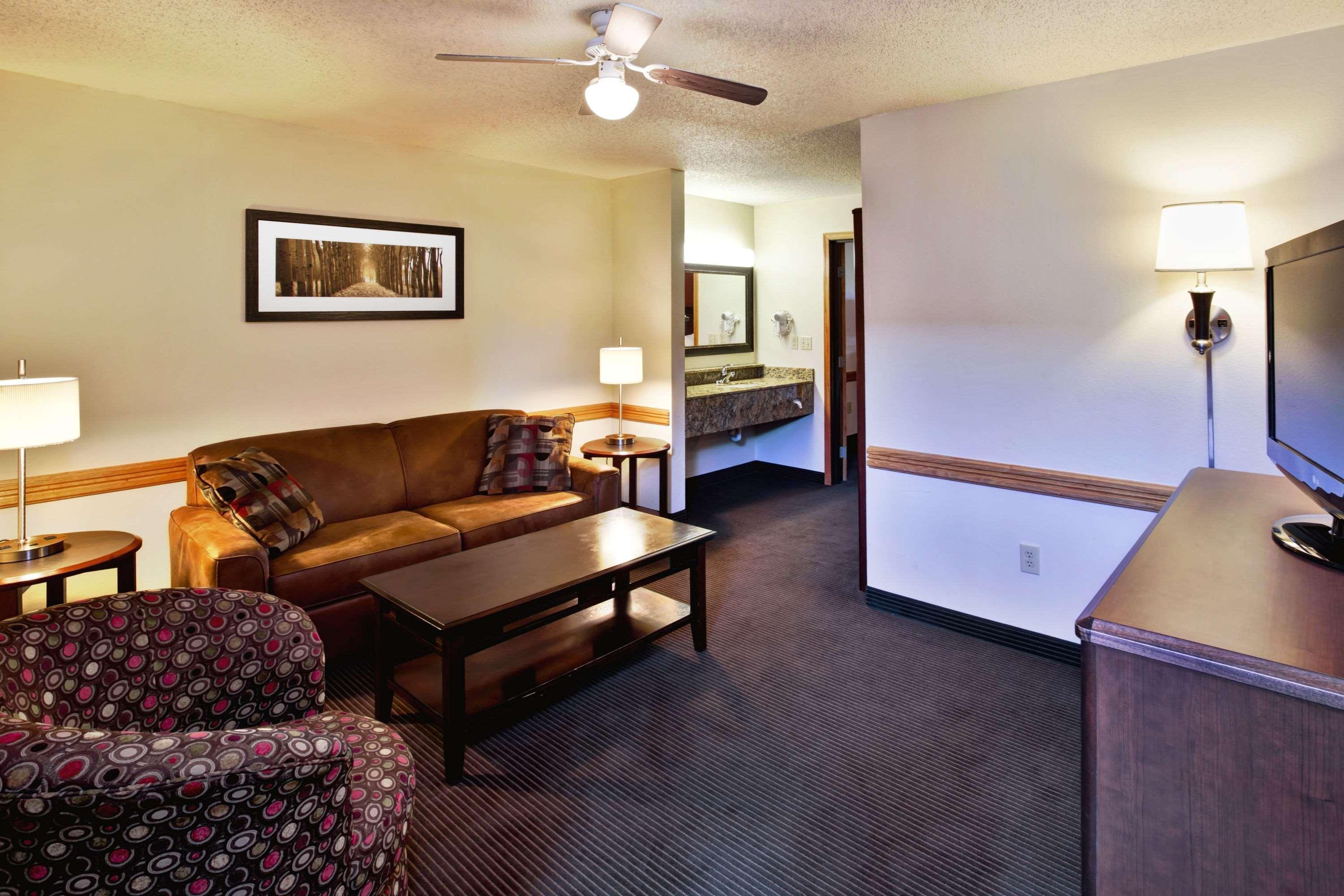 AmericInn by Wyndham Baudette Exterior foto