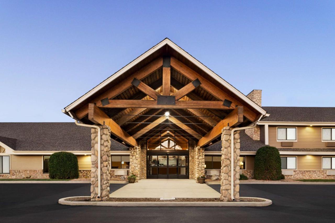 AmericInn by Wyndham Baudette Exterior foto