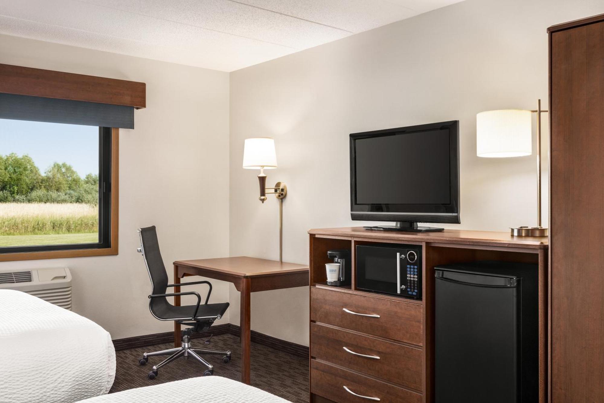 AmericInn by Wyndham Baudette Exterior foto